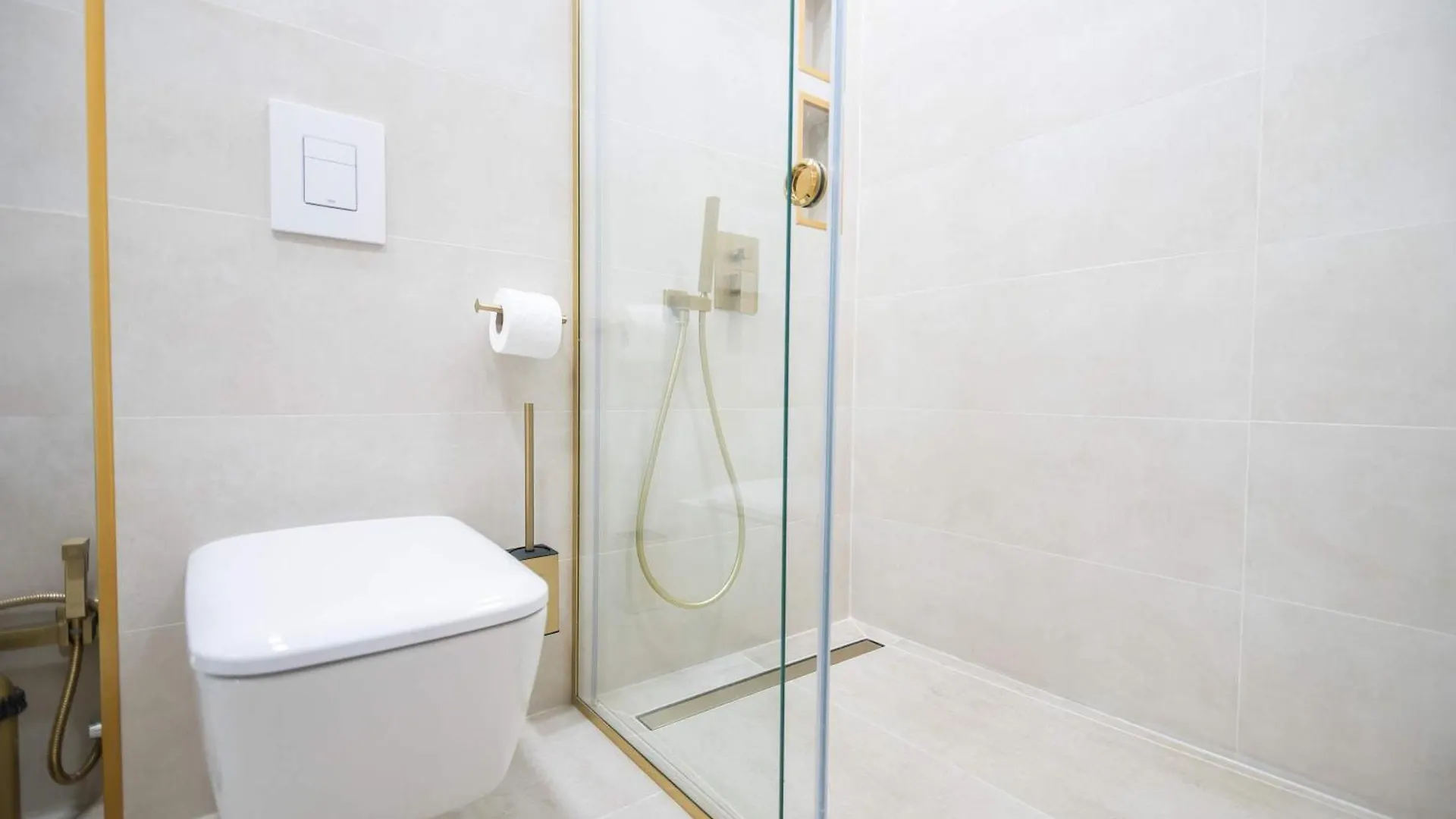 Batumi Studio Apartment With City Views -By Wehost